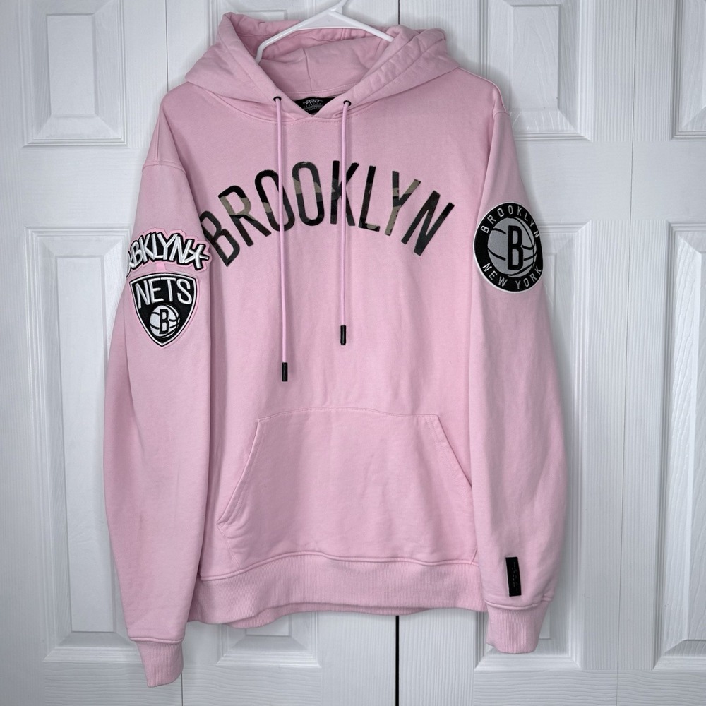Brooklyn Nets Pro Standard Womens‎ Large Pink Hoodie  Sweatshirt Jacket